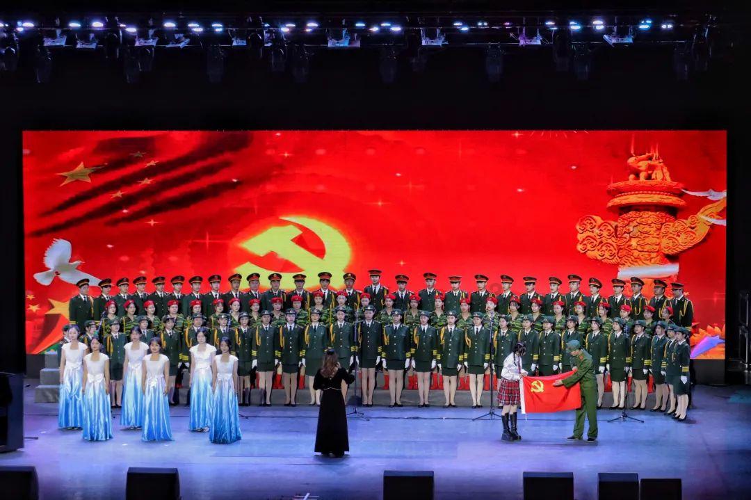 呼和浩特市赛罕区总工会开展2024年劳模送祝福进万家活动